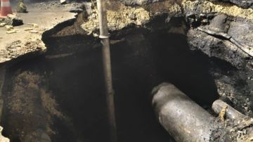 محافظ الجيزة يتفقد عملية إصلاح كسر خط مياه رئيسي بقطر 1000 مم بشارع ربيع الجيزي محافظ الجيزة يتفقد عملية إصلاح كسر خط مياه رئيسي بقطر 1000 مم بشارع ربيع الجيزي