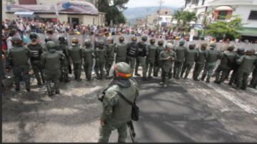 الضربات الأمريكية ضد فنزويلا بين مكافحة المخدرات وصراع النفوذ الدولي ماذا يحدث؟ الضربات الأمريكية ضد فنزويلا بين مكافحة المخدرات وصراع النفوذ الدولي ماذا يحدث؟