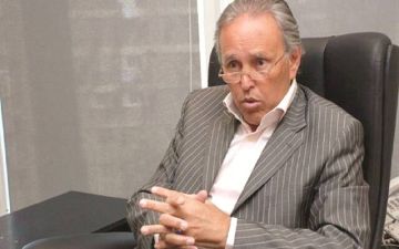 خبير اقتصادي: سعر الدولار عالميا يؤثر في أرقام الدين الخارجي لمصر خبير اقتصادي: سعر الدولار عالميا يؤثر في أرقام الدين الخارجي لمصر