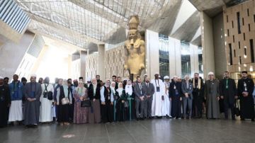 وزير الأوقاف ووفد من شباب ومحكمي مسابقة القرآن الكريم في زيارة للمتحف الكبير وزير الأوقاف ووفد من شباب ومحكمي مسابقة القرآن الكريم في زيارة للمتحف الكبير