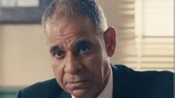 علي طريقته.. محمود البزاوي يرقص فرحا بفوز منتخب مصر على جنوب أفريقيا