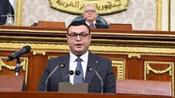 وزير الإسكان: نحن على مشارف الانتهاء من المرحلة الأولى لحياة كريمة على مستوى 1200 قرية وزير الإسكان: نحن على مشارف الانتهاء من المرحلة الأولى لحياة كريمة على مستوى 1200 قرية