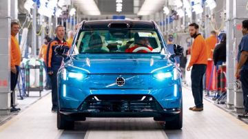 انهيار عملاق الـ ليدار.. شركة سيارات شهيرة تعلن إفلاسها