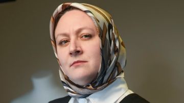 فيرا زولوتاريفا: ما حدث لابني ليس واقعة فردية.. بل نتيجة فراغ رقابي يسمح بانتهاكات خطيرة داخل بعض المدارس الخاصة فيرا زولوتاريفا: ما حدث لابني ليس واقعة فردية.. بل نتيجة فراغ رقابي يسمح بانتهاكات خطيرة داخل بعض المدارس الخاصة