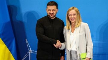 رئيسة وزراء إيطاليا تتعهد بمساعدات طارئة لأوكرانيا