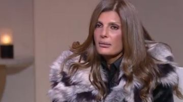 الفنانة فيدرا تكشف سر أزمة الكلاب الضالة: المشكلة مش في الحيوانات.. المشكلة فينا فيديو