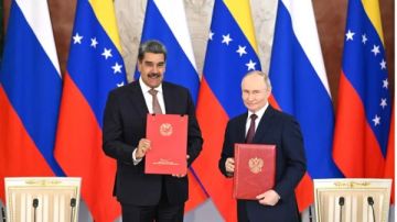 وزير خارجية فنزويلا: ممتنون لروسيا لدعمها الدفاع عن سيادتنا