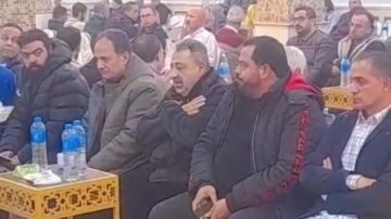 أبرزهم مجدى عبد الغني.. نجوم الرياضة في عزاء والدة وائل القباني لاعب الزمالك السابق أبرزهم مجدى عبد الغني.. نجوم الرياضة في عزاء والدة وائل القباني لاعب الزمالك السابق