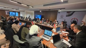 الجبهة الوطنية يتابع أعمال اليوم الثاني في انتخابات الإعادة بـ30 دائرة الجبهة الوطنية يتابع أعمال اليوم الثاني في انتخابات الإعادة بـ30 دائرة