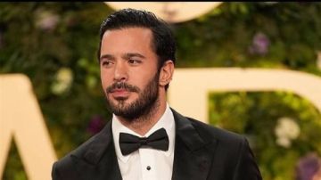 باريش أردوتش: نبرة صوت شيرين عبد الوهاب بتريحني.. فكرة سينمائي بظافر العابدين باريش أردوتش: نبرة صوت شيرين عبد الوهاب بتريحني.. فكرة سينمائي بظافر العابدين