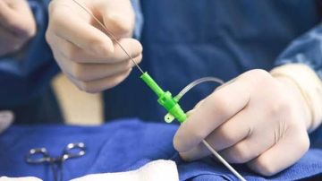 سيدة عمرها 26 سنة.. تفاصيل تركيب 3 دعامات لمريضة بمستشفى طهطا بسوهاج