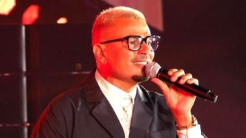 عمرو دياب يتألق في حفل خاص بأبو ظبي عمرو دياب يتألق في حفل خاص بأبو ظبي