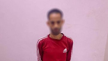 القبض على شخص بمحيط لجنة انتخابية بقنا وبحوزته بطاقات عدد من الناخبين