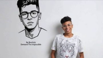 محافظ بورسعيد ينعي الطفل زياد بعد وفاته نتيجة حادث المعدية مساء أمس