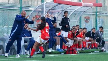 آية النادي تعبر عن سعادتها بالانضمام إلى فريق طائرة الأهلي آية النادي تعبر عن سعادتها بالانضمام إلى فريق طائرة الأهلي