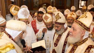 رسامة قمصان جديدان بإيبارشية بورسعيد في عيد أبي سيفين رسامة قمصان جديدان بإيبارشية بورسعيد في عيد أبي سيفين