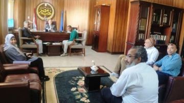 محافظ أسوان: إعداد أول برنامج للتحول الرقمى لتعزيز كفاءة الجهاز الإدارى