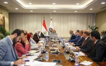 قطاع الأعمال العام: مشروعات كبرى في مصر لدعم القطاع السياحي وتعظيم عوائد الأصول قطاع الأعمال العام: مشروعات كبرى في مصر لدعم القطاع السياحي وتعظيم عوائد الأصول