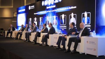 الرعاية الصحية: توسع مرتقب في الصناعات الدوائية والمستلزمات الطبية مع تنامي الطلب