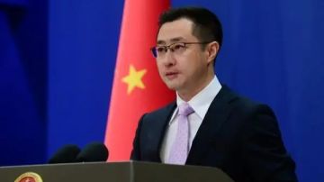 دعما لفلسطين .. الصين تتعهد بتقديم 100 مليون دولار مساعدات إنسانية لغزة دعما لفلسطين .. الصين تتعهد بتقديم 100 مليون دولار مساعدات إنسانية لغزة