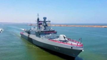 طفرة في التصنيع العسكري.. قائد القوات البحرية: نمتلك 3 فرقاطات ميكو 200 ونصنع الرابعة في مصر طفرة في التصنيع العسكري.. قائد القوات البحرية: نمتلك 3 فرقاطات ميكو 200 ونصنع الرابعة في مصر