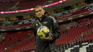 أحمد حسن يكشف الحكم الرابع ومساعده الاحتياطي في نهائي كأس الانتركونتيننتال