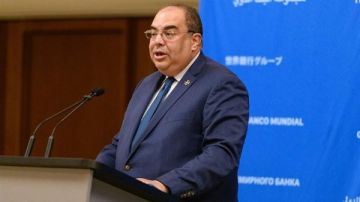 الاهتمام بحياة كريمة.. محيي الدين: جذب المزيد من الاستثمارات والعمل على توطين التنمية ضرورة