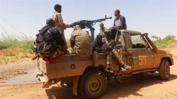 جنوب السودان يسيطر على حقل هجليج النفطي وسط تحشيدات عسكرية في كردفان جنوب السودان يسيطر على حقل هجليج النفطي وسط تحشيدات عسكرية في كردفان