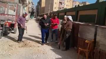 رئيس مركز ومدينة منيا القمح يتابع أعمال تركيب الإنترلوك ورفع غرف الصرف رئيس مركز ومدينة منيا القمح يتابع أعمال تركيب الإنترلوك ورفع غرف الصرف