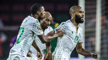 إعلان قائمة جزر القمر لخوض منافسات كأس الأمم الأفريقية إعلان قائمة جزر القمر لخوض منافسات كأس الأمم الأفريقية