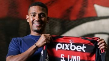 الفريقان فى ميزان الفلوس .. لاعب من فلامنجو يساوي القيمة التسويقية للاعبى بيراميدز بالكامل الفريقان فى ميزان الفلوس .. لاعب من فلامنجو يساوي القيمة التسويقية للاعبى بيراميدز بالكامل