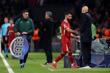 بعدما أبدى رغبته بالتحدث معه.. قرار جديد من مدرب ليفربول تجاه محمد صلاح بعدما أبدى رغبته بالتحدث معه.. قرار جديد من مدرب ليفربول تجاه محمد صلاح