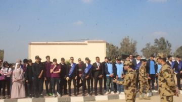 طلاب جامعة الإسكندرية يزورون قيادة قوات الصاعقة