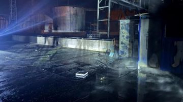 غارة جوية أوكرانية على ميناء وخط أنابيب غاز مدينة توابسي الروسية غارة جوية أوكرانية على ميناء وخط أنابيب غاز مدينة توابسي الروسية