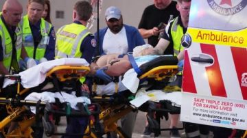 مقتل 10 أشخاص في إطلاق نار استهدف احتفالا يهوديا بعيد الحانوكا في سيدني مقتل 10 أشخاص في إطلاق نار استهدف احتفالا يهوديا بعيد الحانوكا في سيدني