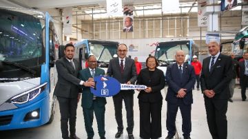 بعد عام على إعادة تشغيلها.. النصر للسيارات تضيف منتجات جديدة بما يعزز شعار صنع في مصر بعد عام على إعادة تشغيلها.. النصر للسيارات تضيف منتجات جديدة بما يعزز شعار صنع في مصر