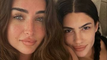 هنا الزاهد تهنئ هدى المفتي بعيد ميلادها