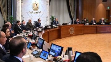 رئيس الوزراء: الحكومة تدعم نجاح مشروع المدارس اليابانية بمصر والتوسع فيها رئيس الوزراء: الحكومة تدعم نجاح مشروع المدارس اليابانية بمصر والتوسع فيها