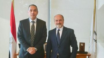 شراكة بين بورصتي القاهرة وعمان لتعزيز التكامل وجذب الاستثمارات