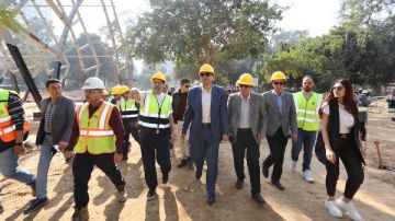 محافظ الجيزة يتفقد نسب تطوير حديقة الحيوان.. معاينة المسارات لورؤية الحيوانات