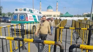 استمرار توافد المصريين بالكويت على لجان التصويت بانتخابات النواب استمرار توافد المصريين بالكويت على لجان التصويت بانتخابات النواب