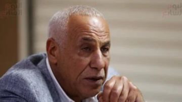 حسين لبيب يتابع سير إجراءات التسجيل بـ الجمعية العمومية للزمالك حسين لبيب يتابع سير إجراءات التسجيل بـ الجمعية العمومية للزمالك