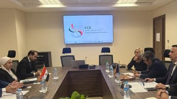 رئيس التمثيل التجاري ووزير الطاقة البوسني يبحثان تعزيز التعاون الاقتصادي والاستثماري بين البلدين