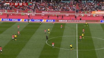 مهيب عبد الهادي يوجه رسالة دعم لـ منتخب مصر