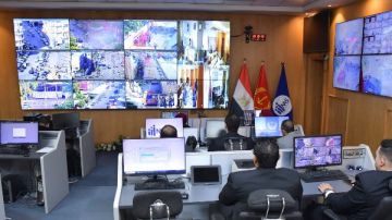 غرفة عمليات شبكة الطوارئ لمتابعة تتابع انتظام عملية التصويت في بورسعيد غرفة عمليات شبكة الطوارئ لمتابعة تتابع انتظام عملية التصويت في بورسعيد