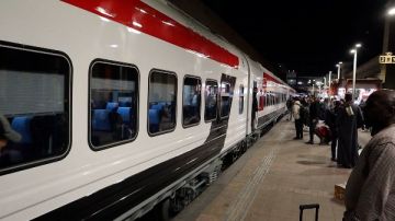 السكك الحديدية تعلن جداول تشغيل قطارات ثانية مكيفة.. يمكن حجزها عبر وكلاء البيع المعتمدين