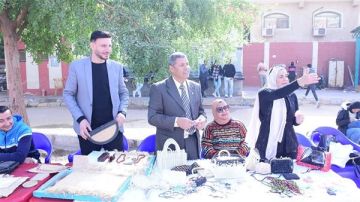 طلاب علوم الرياضة جامعة سوهاج يحولون مخلفات الموز لمنتجات طبيعية مبتكرة طلاب علوم الرياضة جامعة سوهاج يحولون مخلفات الموز لمنتجات طبيعية مبتكرة