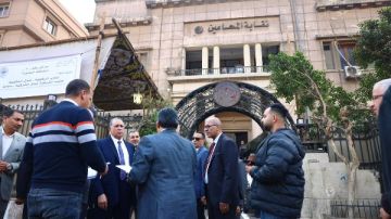 نقيب المحامين يتفقد مقار انعقاد الجمعية العمومية نقيب المحامين يتفقد مقار انعقاد الجمعية العمومية