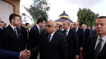 وزير العدل ورئيس مجلس القضاء الأعلى ومحافظ المنيا يقدمون واجب العزاء لأسر ضحايا حادث مستشاري المنيا.. صور وزير العدل ورئيس مجلس القضاء الأعلى ومحافظ المنيا يقدمون واجب العزاء لأسر ضحايا حادث مستشاري المنيا.. صور