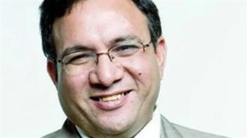 إخلاء سبيل عمار علي حسن بكفالة 20 ألف جنيه على ذمة قضية نشر أخبار كاذبة